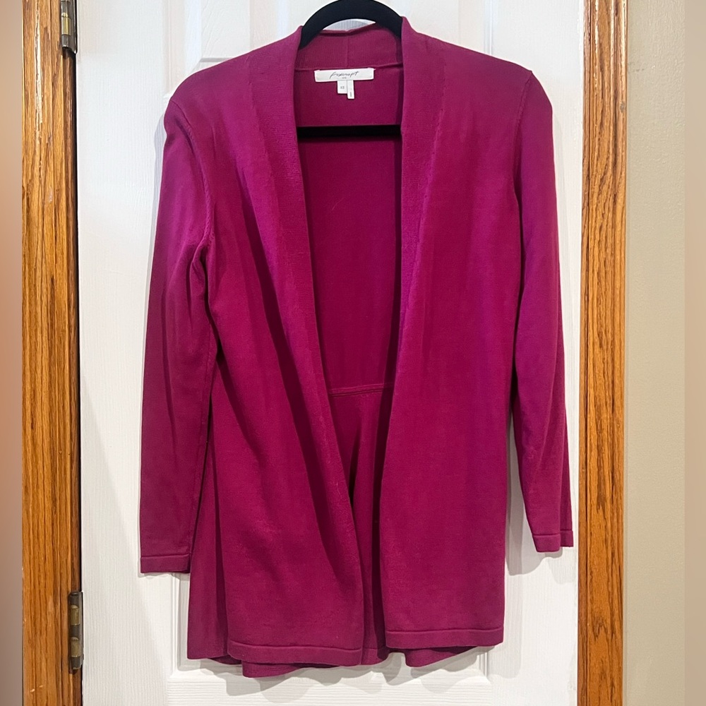 Foxcroft NYC XS Cardigan Sweater In Bright Fuschia perfect to wear over leggings